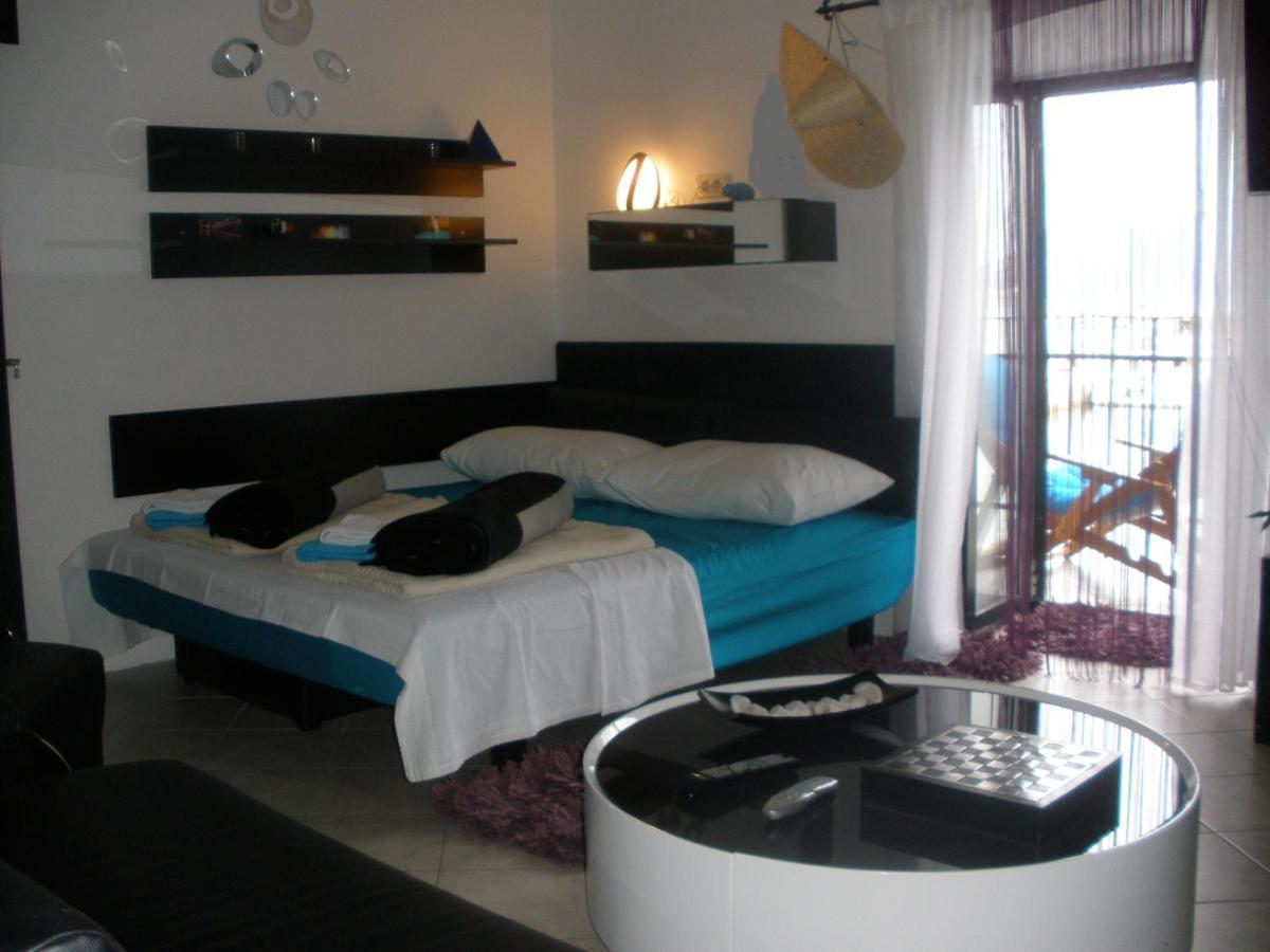 Baska Apartment-Studio Fiorino Exterior photo